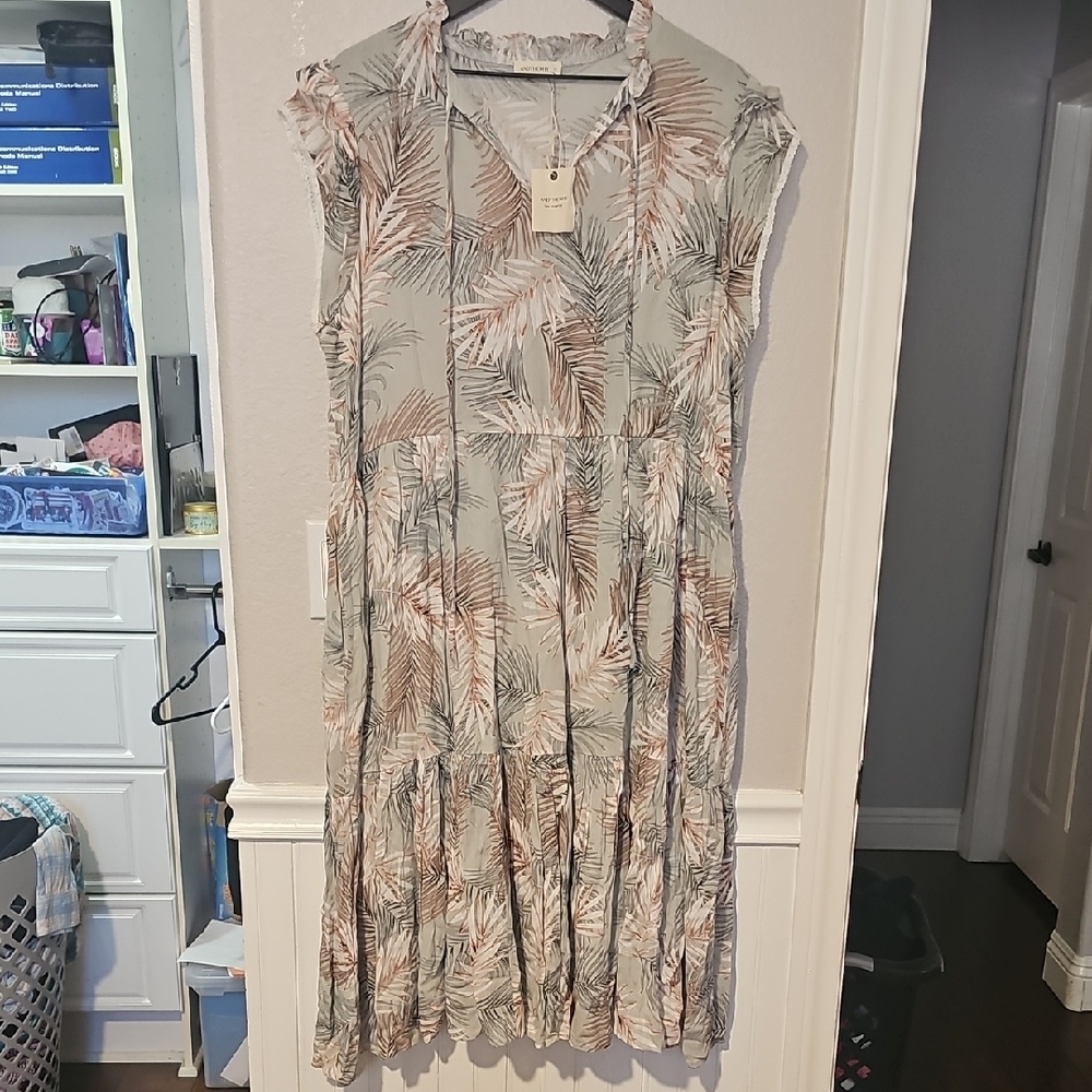 AndTheWhy Sz 1X Tropical Print Sleeveless Dress NWT